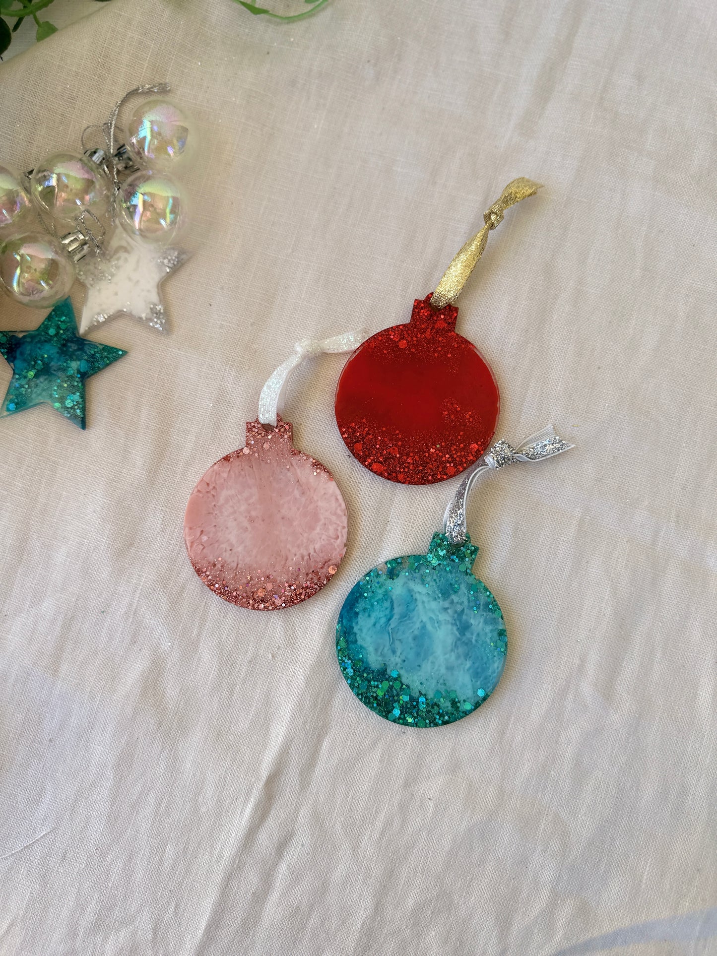 CHRISTMAS BAUBLE DECORATION - blush pink