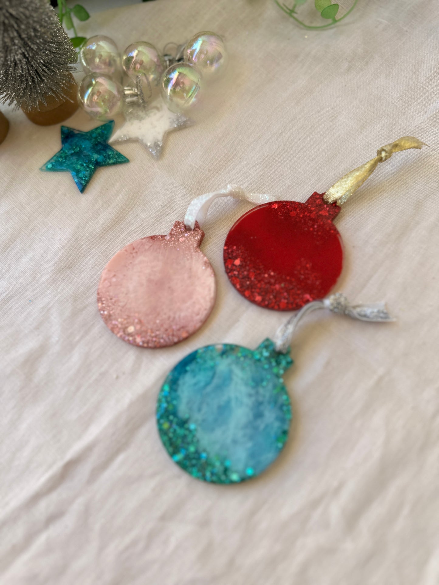 CHRISTMAS BAUBLE DECORATION - aqua