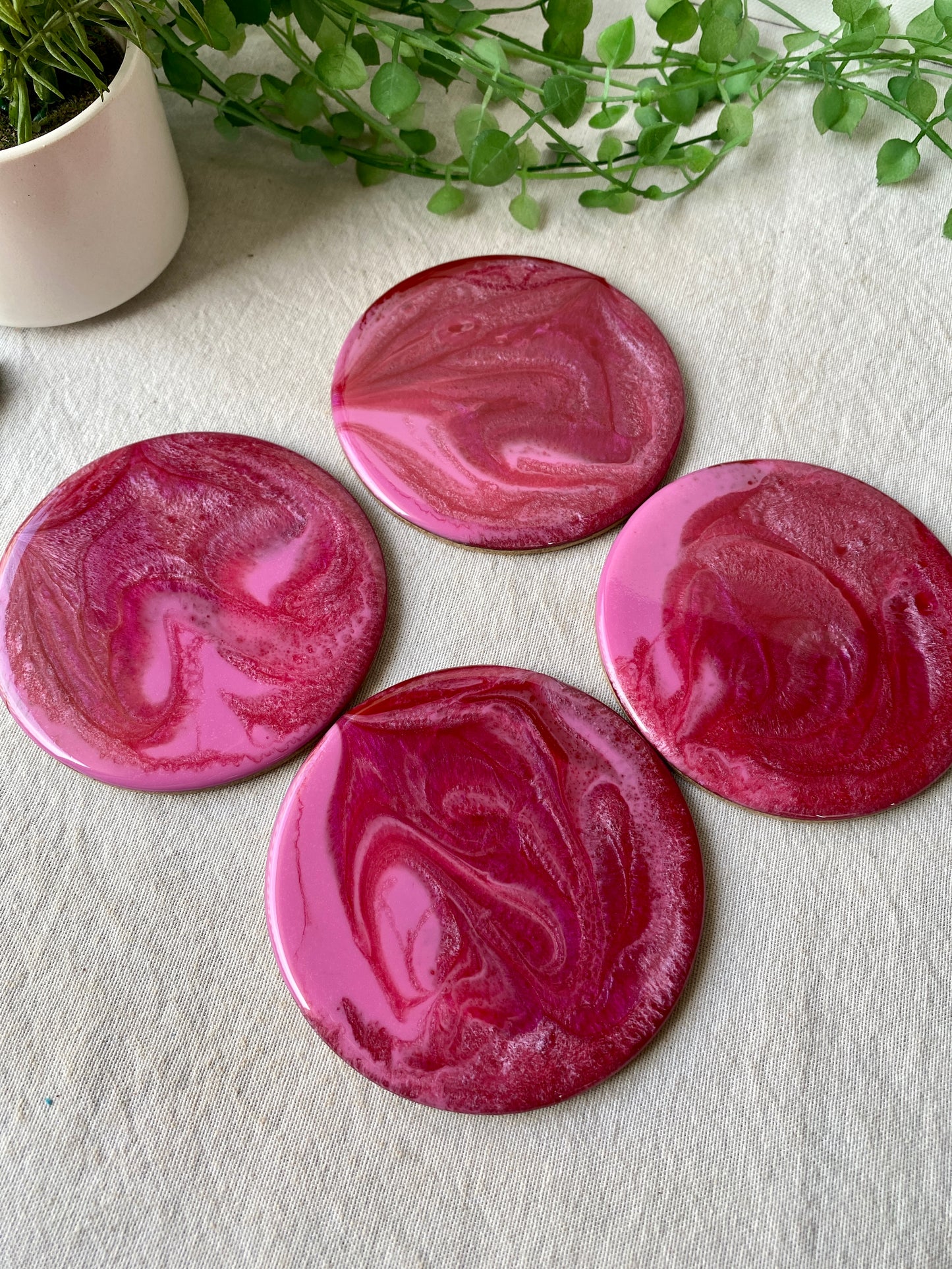 Resin art coasters - raspberry pink, set of 4 - READY TO POST