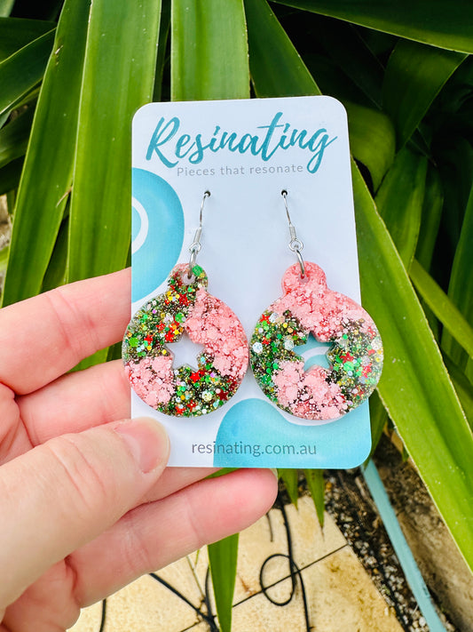 CHRISTMAS EARRINGS - Christmas bauble - blush pink and green