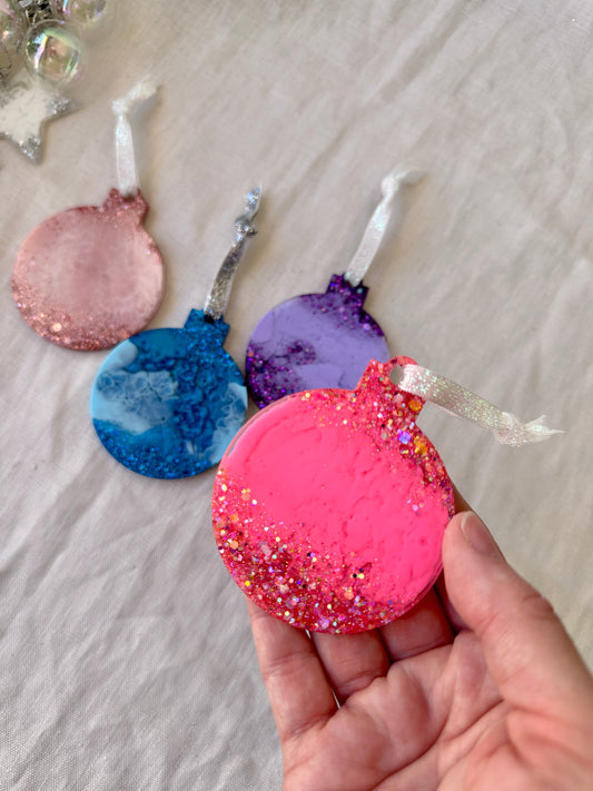 CHRISTMAS BAUBLE DECORATION - Barbie pink