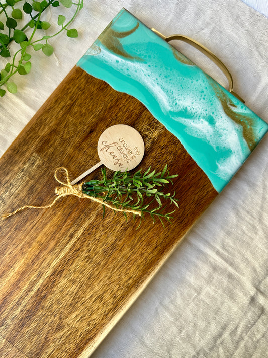 SERVING BOARD - eucalypt green and gold serving board