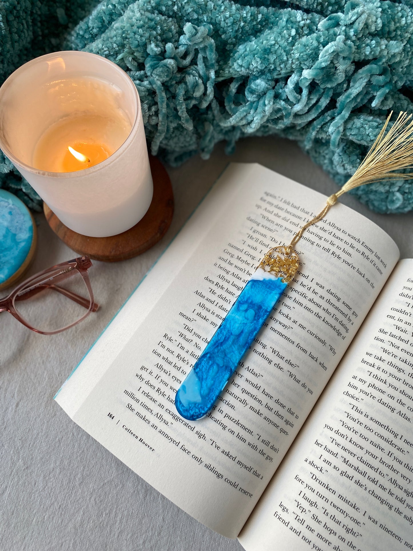 BOOKMARK - created in blue resin with gold flakes